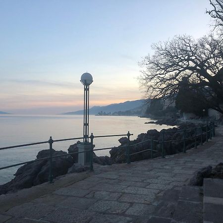 Artspace Location-Opatija-3 Bedroom House With Rooftop Garden By Beach ภายนอก รูปภาพ