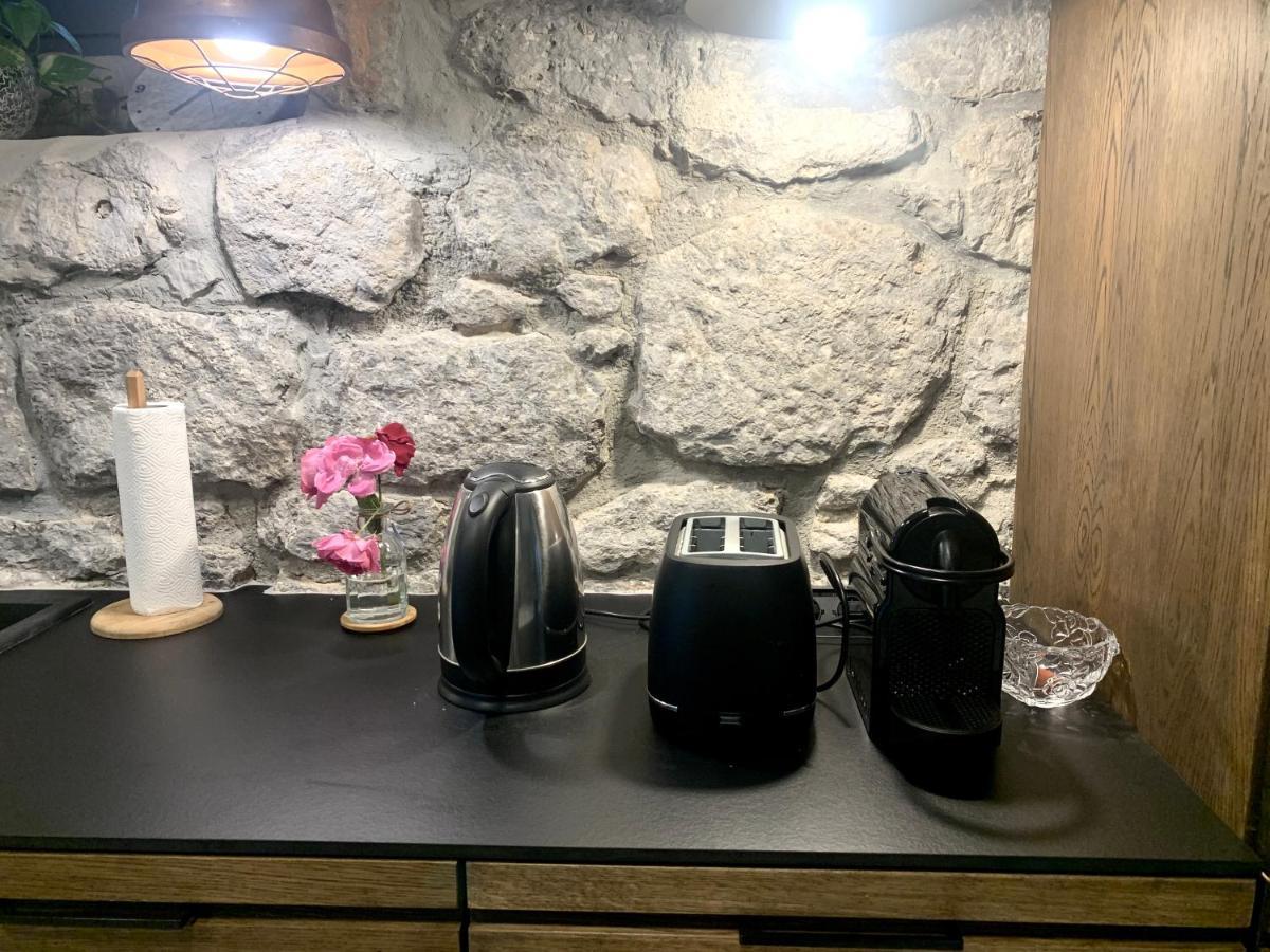 Artspace Location-Opatija-3 Bedroom House With Rooftop Garden By Beach ภายนอก รูปภาพ