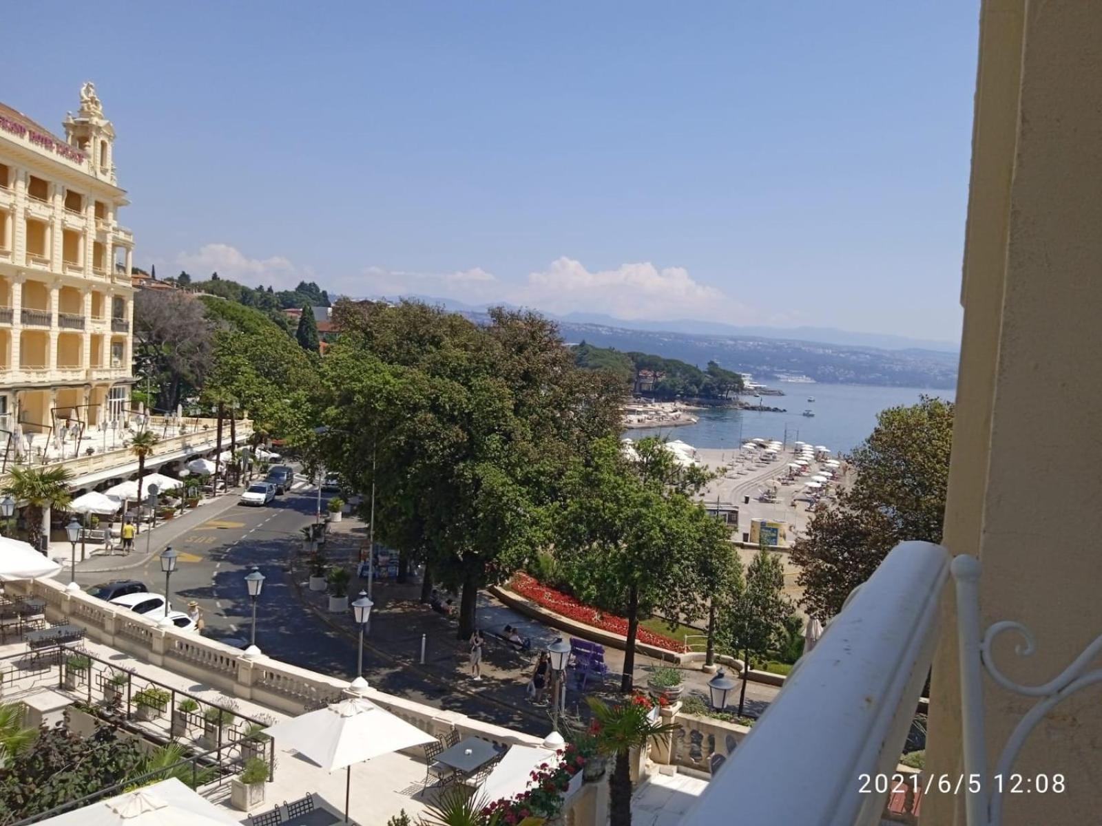 Artspace Location-Opatija-3 Bedroom House With Rooftop Garden By Beach ภายนอก รูปภาพ